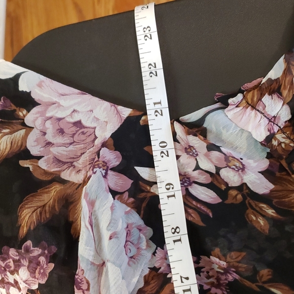 OPT aka ONE PRETTY TIME floral womens blouse size M - Picture 11 of 12